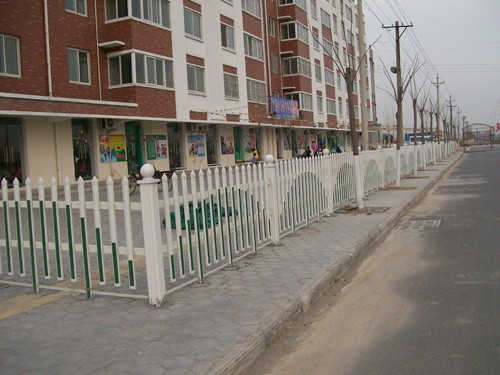 南宁地区玻璃钢护栏图片案例